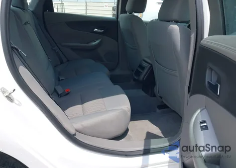 2016 Chevrolet Impala Ls z USA, uszkodzony, nr VIN 1G11Z5SA2GU159546